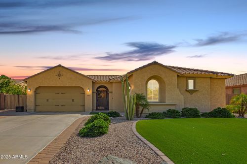 10941 E Reuben Cir, Mesa, AZ, 85212-2526 | Card Image