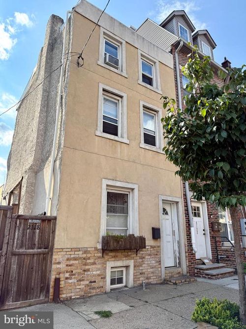 2120 N 2nd St, PHILADELPHIA, PA, 19122-1604 | Card Image