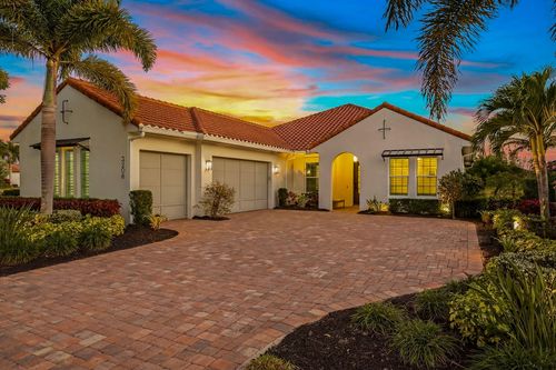 3206 Cotuit Ln, Naples, FL, 34114-9811 | Card Image