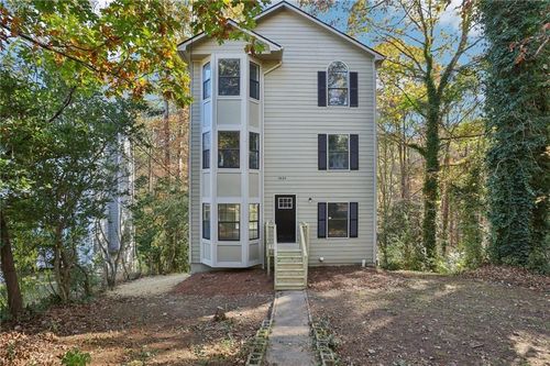 4424 Joseph Dr, Snellville, GA, 30039-6630 | Card Image