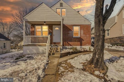 8220 Bon Air Rd, Parkville, MD, 21234-5304 | Card Image