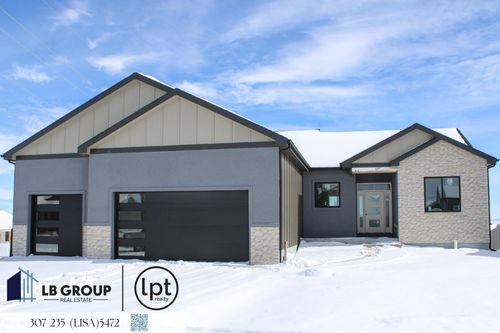2745 Berkshire Way, Casper, WY, 82609-3896 | Card Image