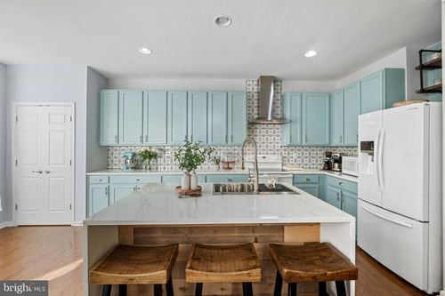 21360 Shady Wood Ter, BROADLANDS, VA, 20148-4049 | Card Image