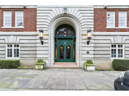 apt-314-2015 Nw Flanders St, Portland, OR, 97209-1169 | Card Image