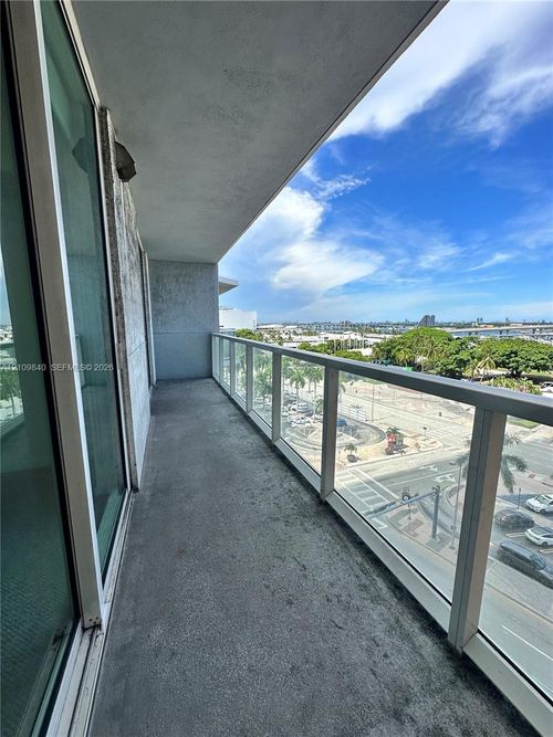703-244 Biscayne Blvd, Miami, FL, 33132-2327 | Card Image