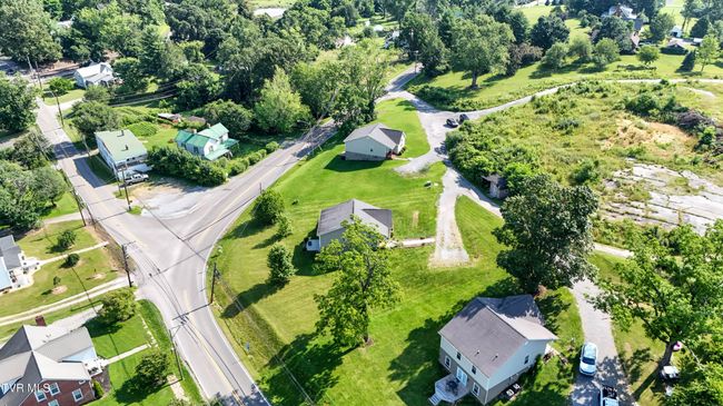 517 W Glade St, House other with 3 bedrooms, 3 bathrooms and null parking in Glade Spring VA | Image 56