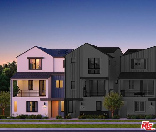 1690 Coral Sea Ln, San Pedro, CA, 90732-6110 | Card Image