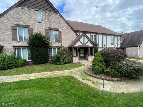4313 Earl Dr, Steubenville, OH, 43953-2302 | Card Image