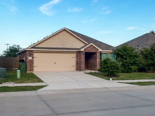 936 First St, Sanger, TX, 76266-6644 | Card Image