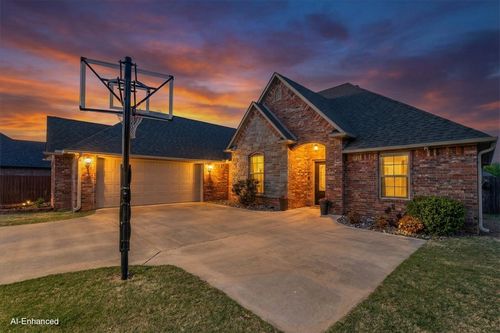 4044 Stonehenge Ave, Springdale, AR, 72764-6780 | Card Image