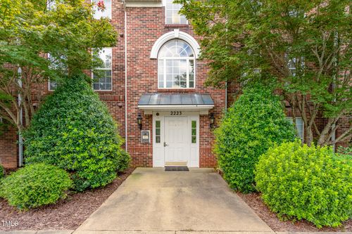 214-2223 Delaney Dr, Burlington, NC, 27215-5298 | Card Image