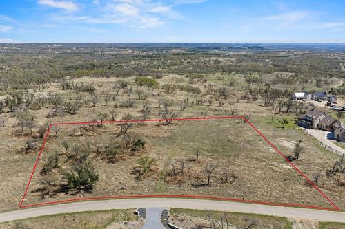 800-800 Lagrange Dr, Fredericksburg, TX, 78624 | Card Image