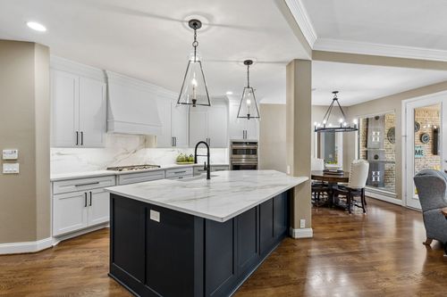 1004 Duttons Meadow Ln, Mckinney, TX, 75071-5956 | Card Image
