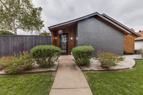 2300 Regal Road, Plano, TX, 75075 | Card Image