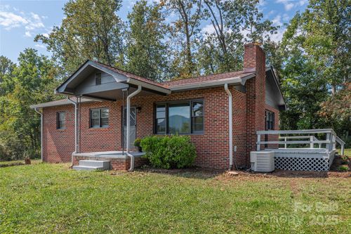 133 Little Pine Dr, Fletcher, NC, 28732-6507 | Card Image