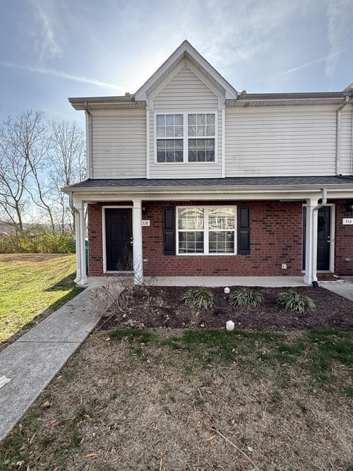 318 Doe Ridge Ct, Nashville, TN, 37214-4741 | Card Image