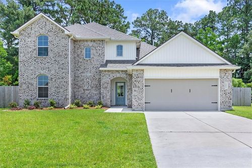 75016 Crestview Hills Loop, Covington, LA, 70435-5675 | Card Image