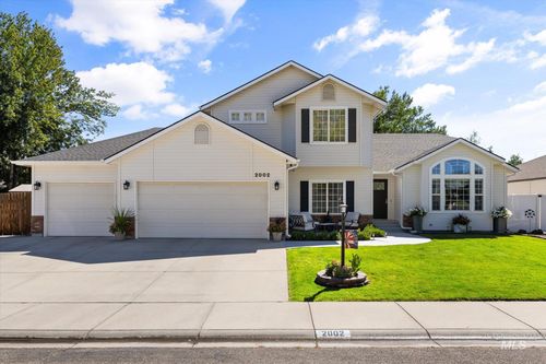 2002 S Sportsman Way, Meridian, ID, 83642-4608 | Card Image