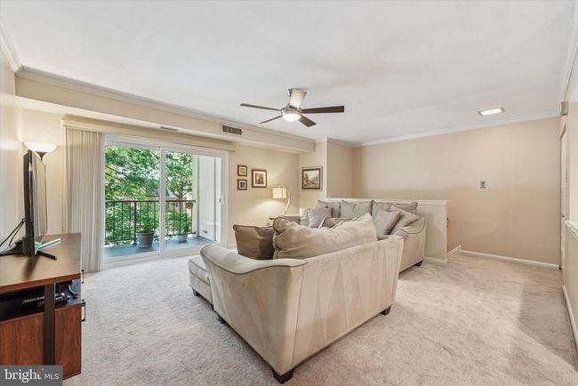 290 - 290 Old Forge Xing, Condo with 2 bedrooms, 2 bathrooms and null parking in DEVON PA | Image 5