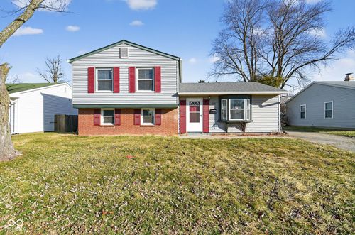 8212 Laughlin Dr, Indianapolis, IN, 46219-1823 | Card Image