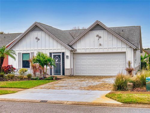 737 Pine Shores Cir, New Smyrna Beach, FL, 32168-6173 | Card Image