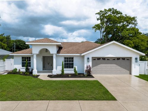 2001 N Lincoln Ave, TAMPA, FL, 33607-3130 | Card Image
