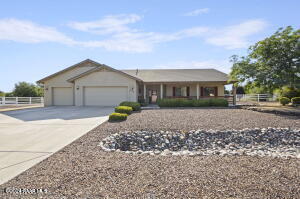 Homestead Mesa Dr, Chino Valley, AZ 86323