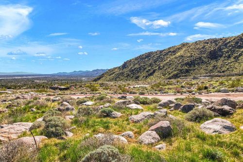 2338 City View Dr, Palm Springs, CA, 92262-1884 | Card Image