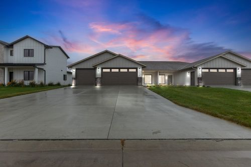 2-505 Mill Pond Rd Road, Rock Rapids, IA, 51246 | Card Image