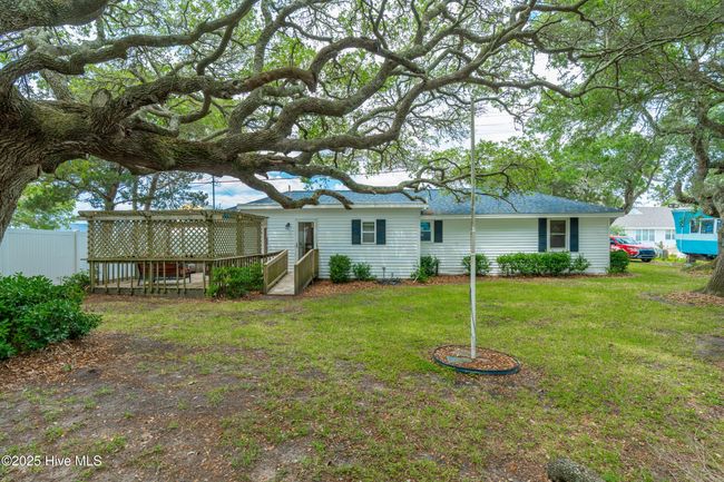 1057 Salter Path Rd, House other with 2 bedrooms, 2 bathrooms and null parking in Salter Path NC | Image 14