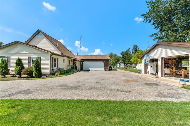 8856 Kingsley Drive, Home with 3 bedrooms, 3 bathrooms and null parking in Cambridge Twp MI | Image 31