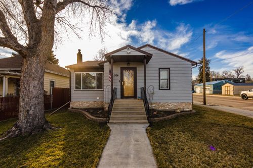 904 Gladstone St, Sheridan, WY, 82801-5115 | Card Image