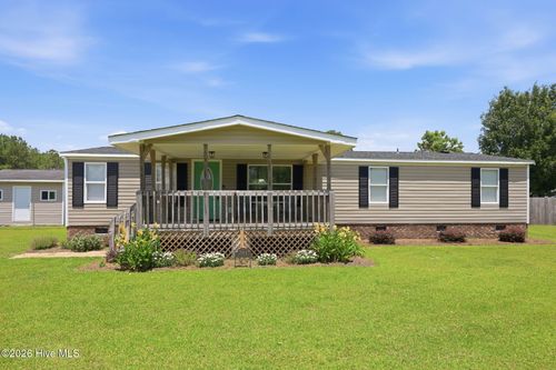 204 Kings Pkwy, Hubert, NC, 28539-3852 | Card Image