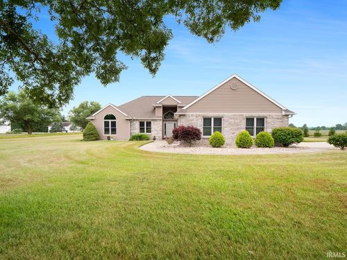 14002 Aboite Rd, Roanoke, IN, 46783-9706 | Card Image