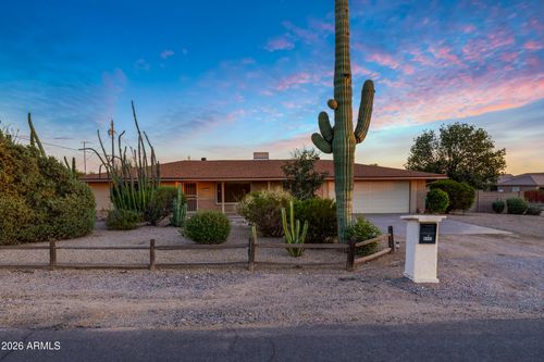 8445 E Culver St, Mesa, AZ, 85207-1401 | Card Image