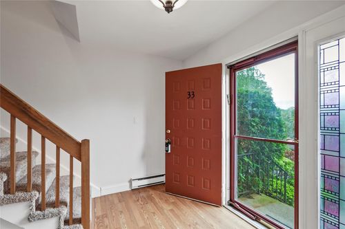 33 Krystal Dr, Somers, NY, 10589-3027 | Card Image