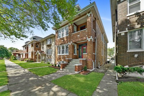 4730 Komensky Ave, Chicago, IL, 60632-4126 | Card Image