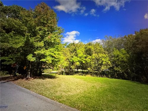 311 Biskup Ln, Monaca, PA, 15061-2806 | Card Image