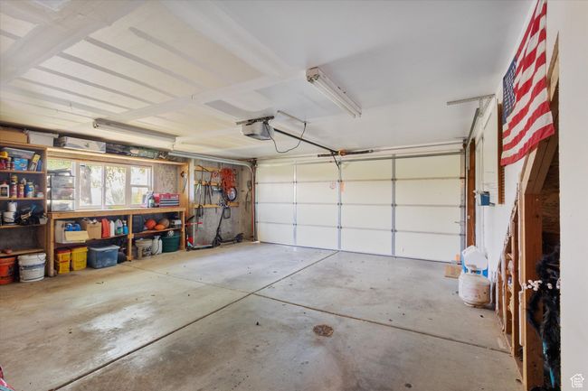 Garage | Image 30