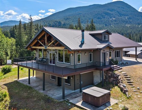 156 Burl Ln, Packwood, WA, 98361-6501 | Card Image