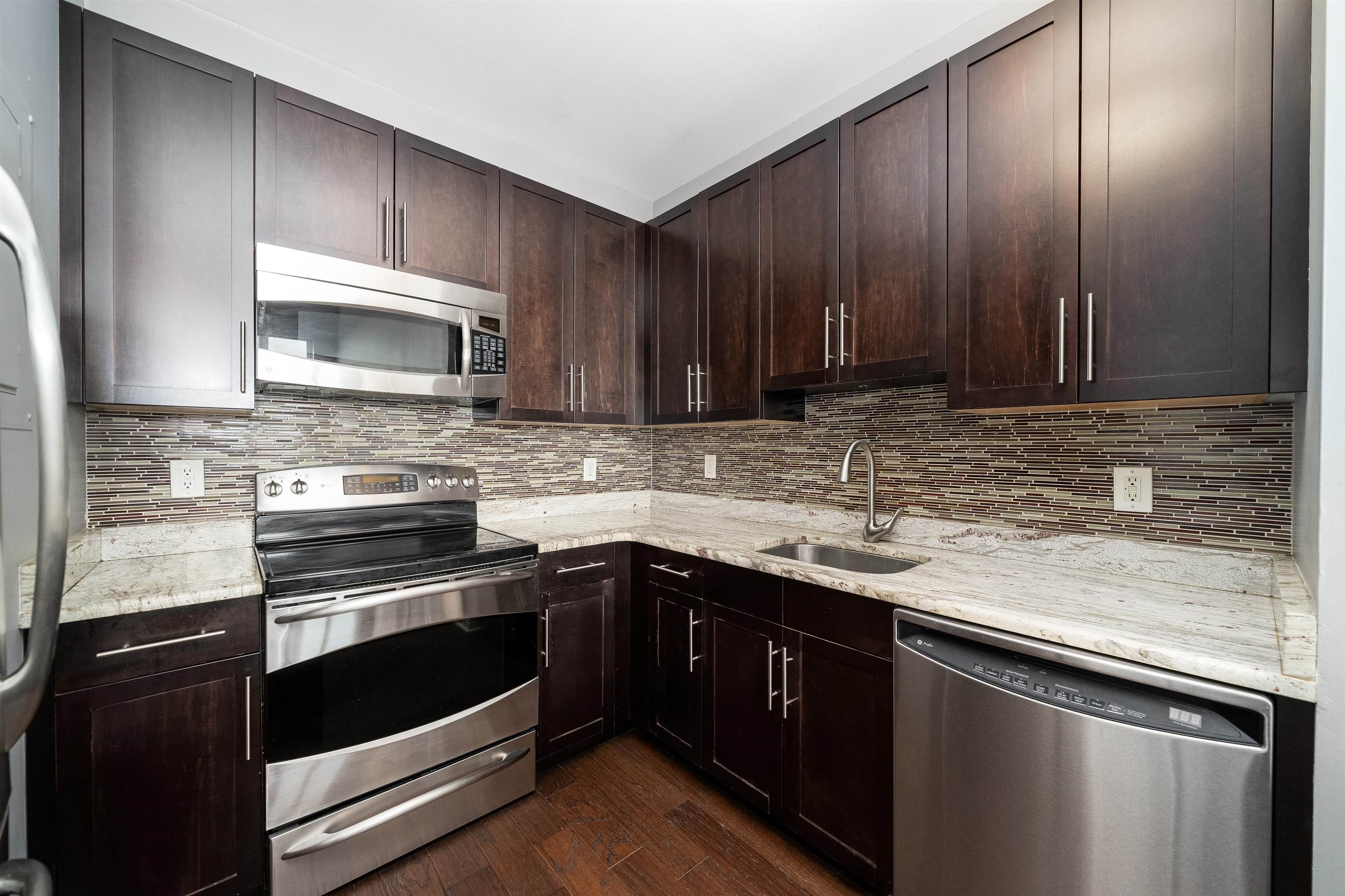 Residential Lease in Hoboken 4