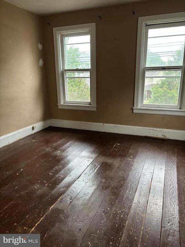 717 W Broad St, Home with 2 bedrooms, 1 bathrooms and null parking in QUAKERTOWN PA | Image 18