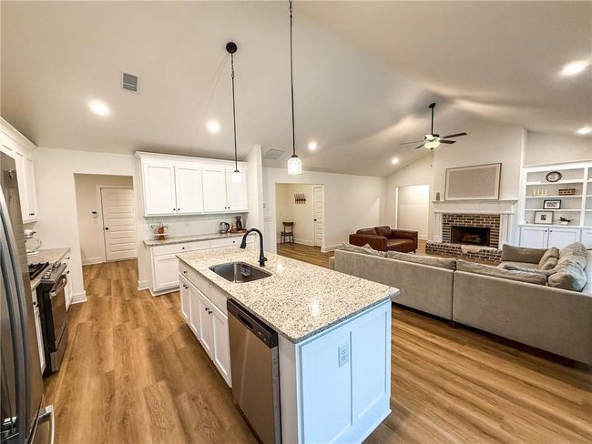 201 Advent Dr, House other with 4 bedrooms, 3 bathrooms and null parking in Winder GA | Image 8