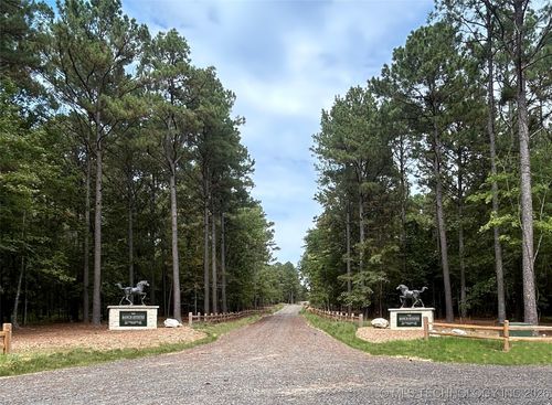 2 Three Creeks Rd, Broken Bow, OK, 74728 | Card Image