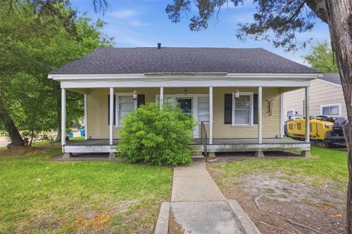 825 S Crocker St, Sulphur, LA, 70663-4313 | Card Image