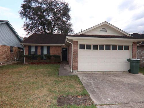 9765 Shepherd Dr, Beaumont, TX, 77707-1032 | Card Image