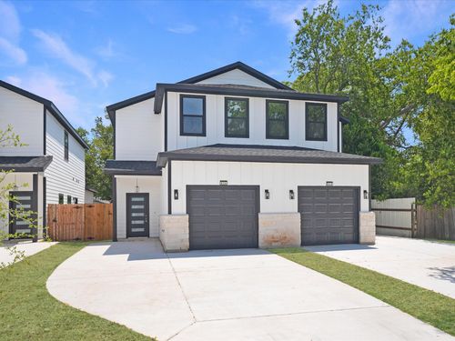 826 Stamps Ave, Fort Worth, TX, 76114-3292 | Card Image