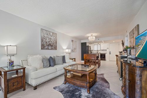 516-1040 Highway 98 E, Destin, FL, 32541-2938 | Card Image