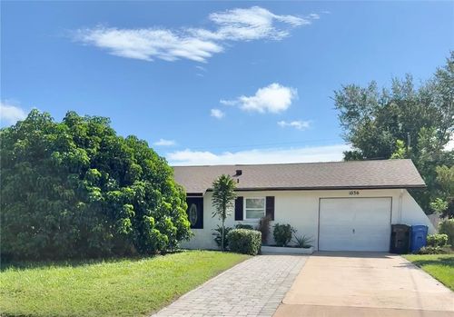 1036 Hope St, Venice, FL, 34285-7121 | Card Image