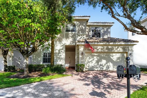 117 Palm Cir, Atlantis, FL, 33462-6628 | Card Image